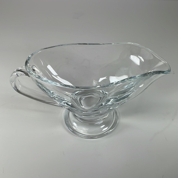 Clear Glass Gravy Boat - Picture 12 of 12